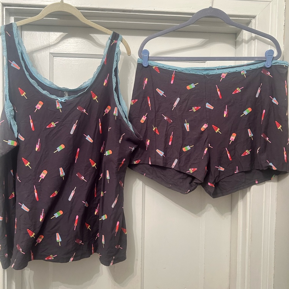 Torrid Black Popsicle Print Pajama Set